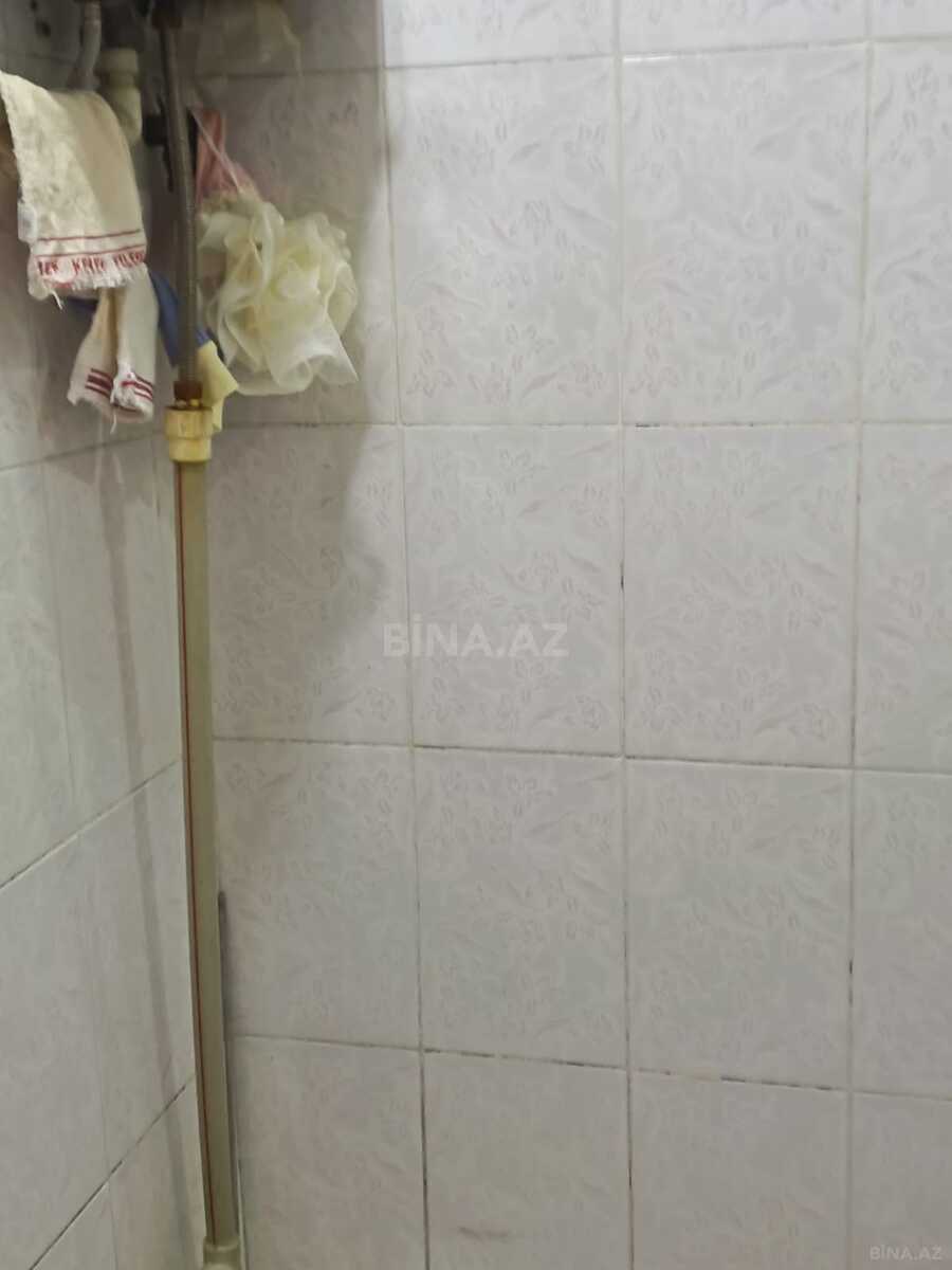 3 otaqlı Köhnə tikili, Əmircan q., Bakı