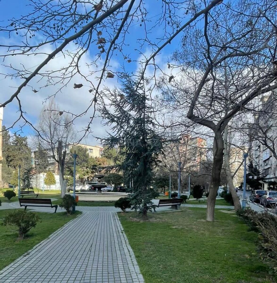 2 otaqlı Köhnə tikili, Azadlıq Prospekti m., Bakı