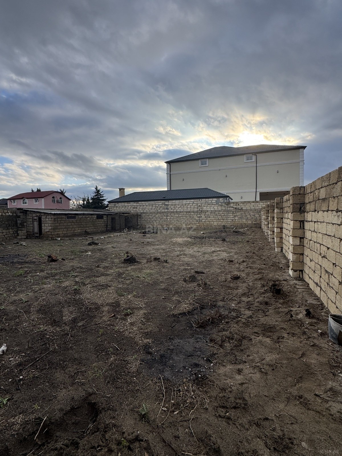Torpaq Novxanı q., Bakı