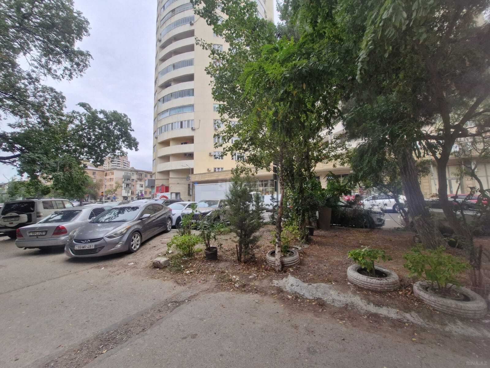 Obyekt Elmlər Akademiyası m., Bakı