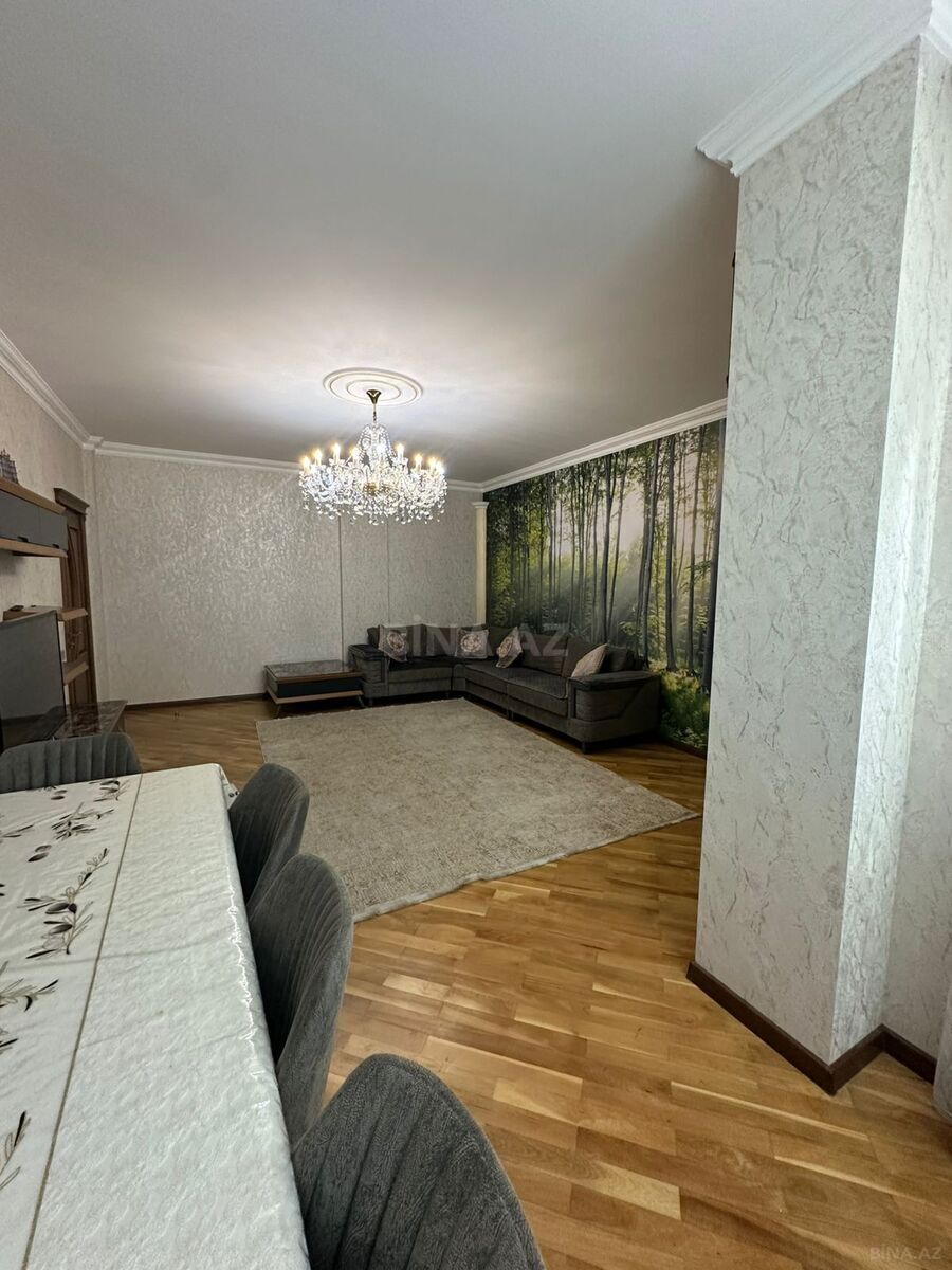 4 otaqlı Yeni tikili, İnşaatçılar m., Bakı