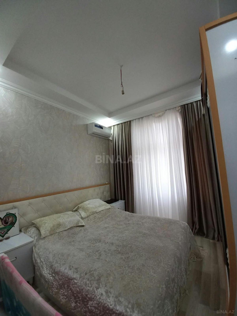 3 otaqlı Yeni tikili, Xırdalan