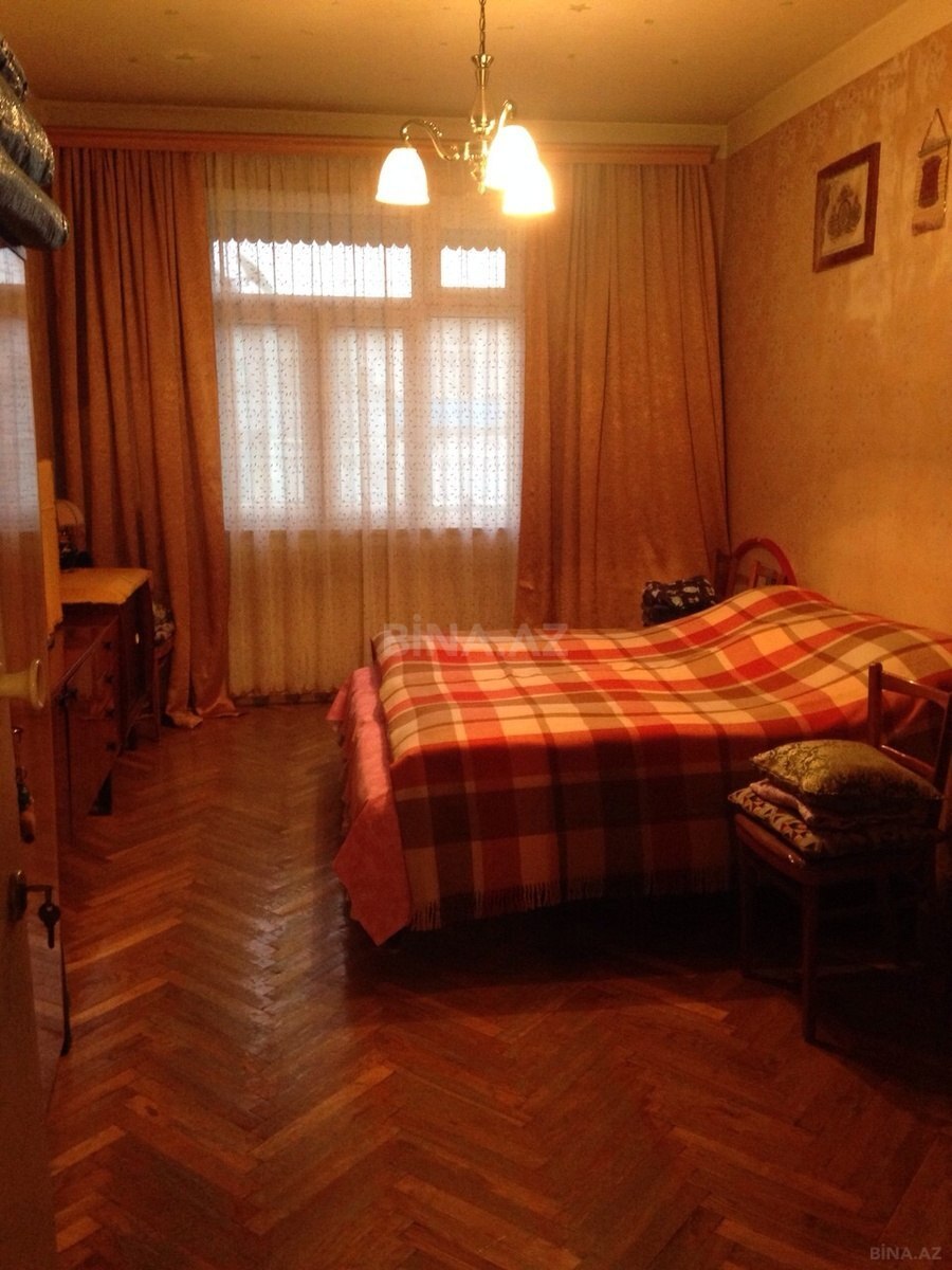 3 otaqlı Köhnə tikili, Nəsimi r., Bakı