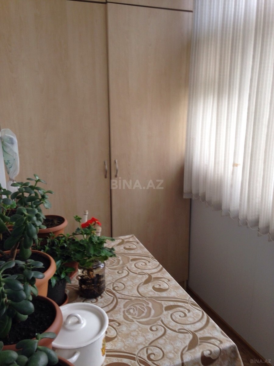 3 otaqlı Köhnə tikili, Nəsimi r., Bakı