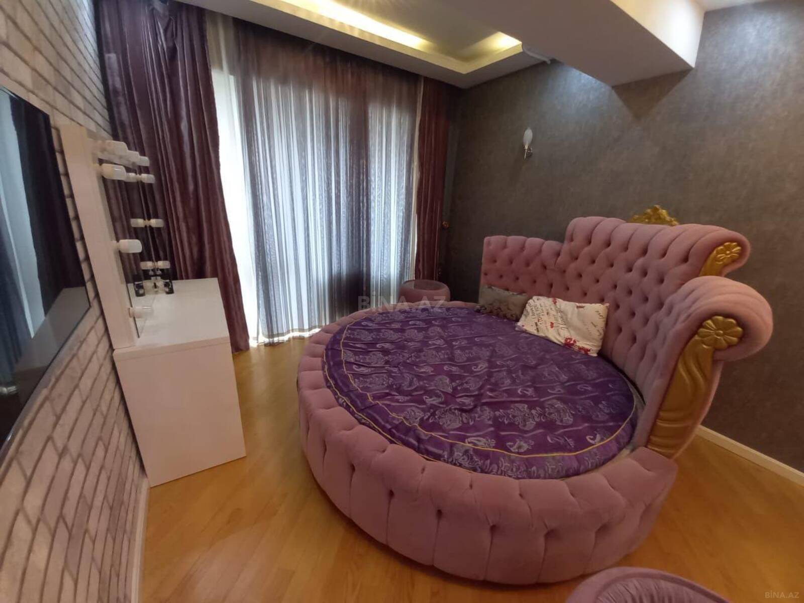 3 otaqlı Yeni tikili, Şah İsmayıl Xətai m., Bakı
