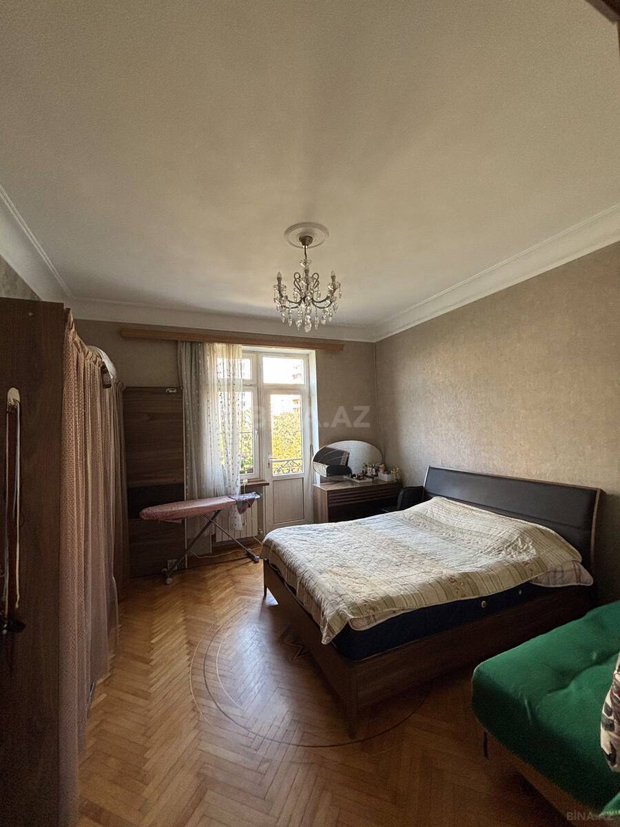 4 otaqlı Köhnə tikili, Nəsimi r., Bakı