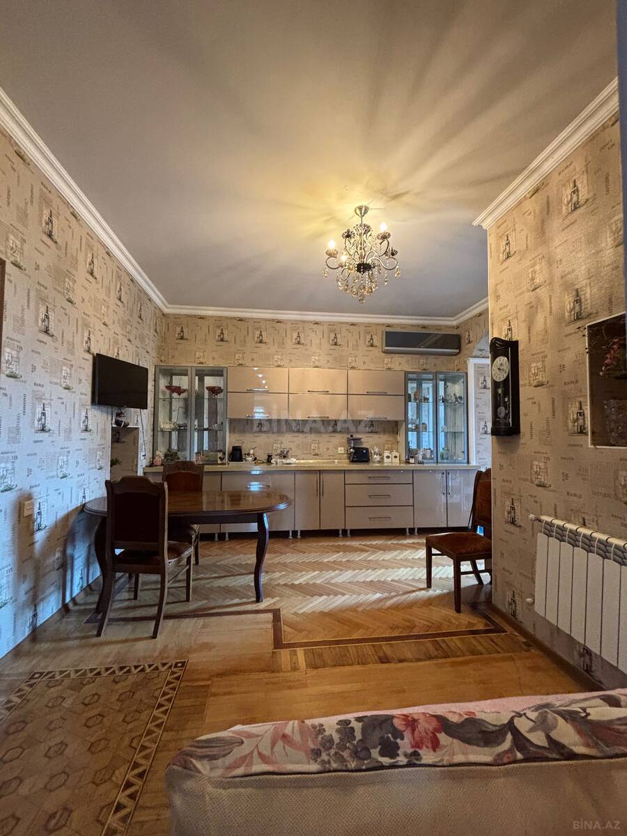 4 otaqlı Köhnə tikili, Nəsimi r., Bakı