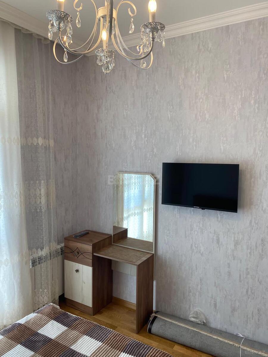 2 otaqlı Yeni tikili, İnşaatçılar m., Bakı