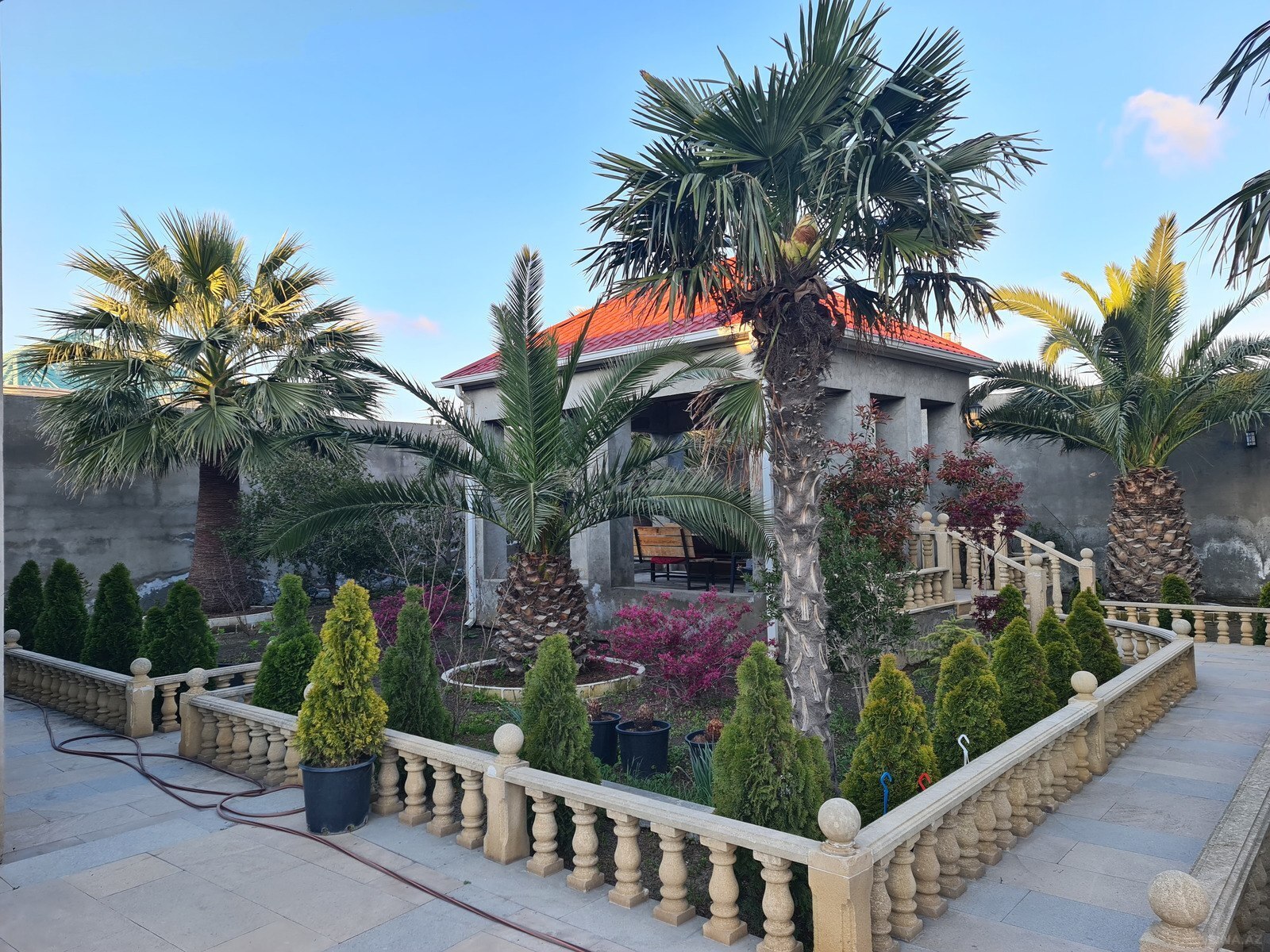 10 otaqlı Həyət evi/Bağ evi, Azadlıq Prospekti m., Bakı