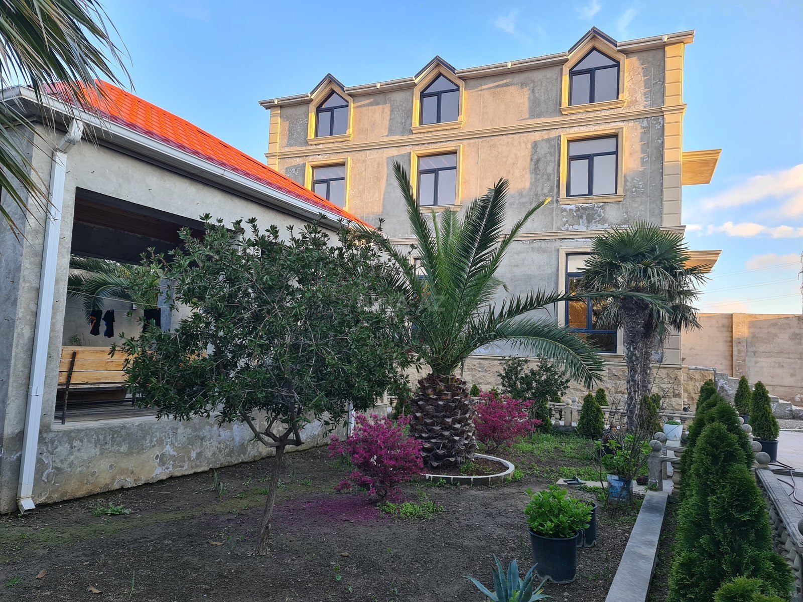 10 otaqlı Həyət evi/Bağ evi, Azadlıq Prospekti m., Bakı