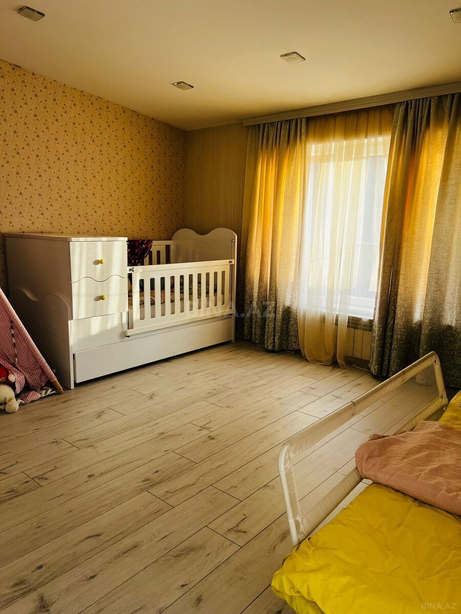 5 otaqlı Yeni tikili, Şah İsmayıl Xətai m., Bakı
