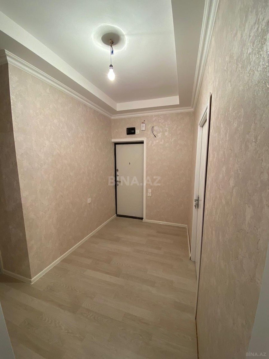 3 otaqlı Köhnə tikili, Xalqlar Dostluğu m., Bakı