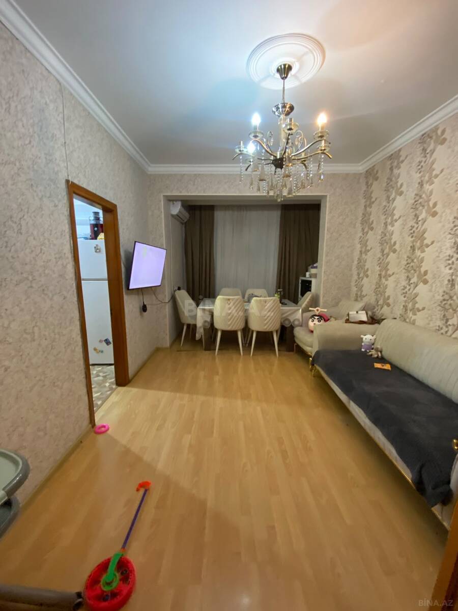 2 otaqlı Köhnə tikili, Binəqədi r., Bakı