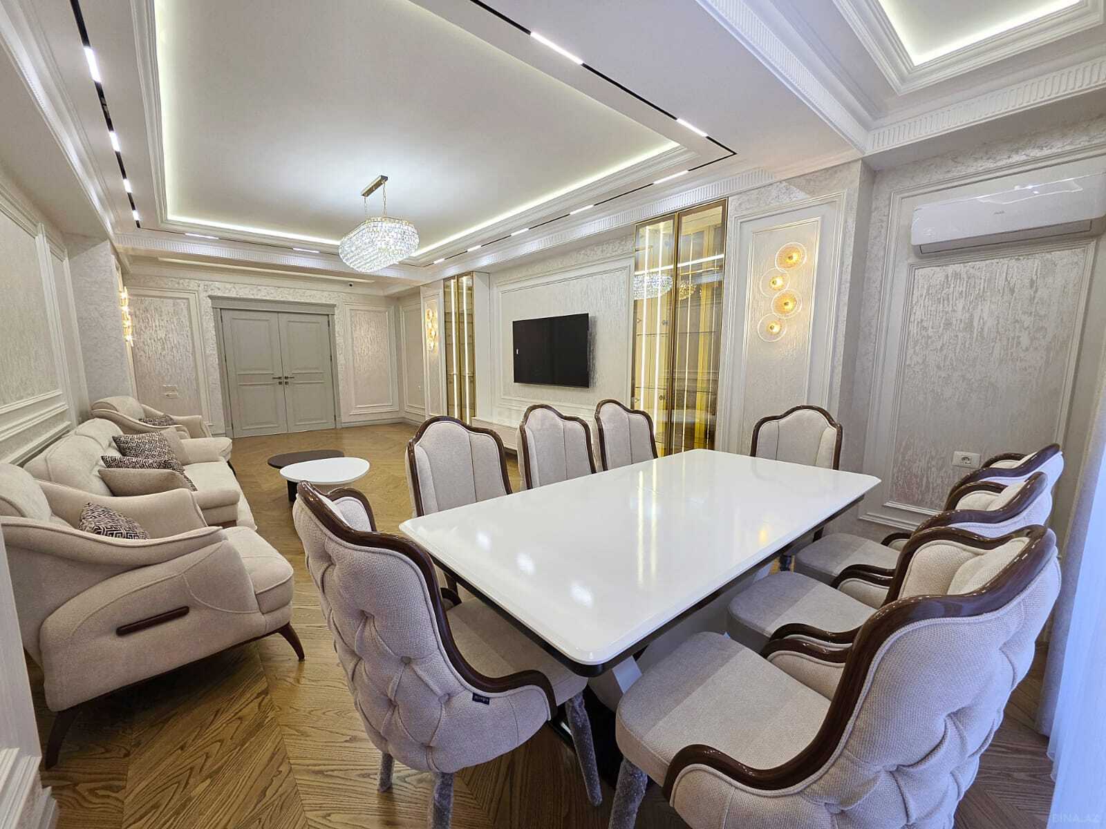 4 otaqlı Yeni tikili, 28 May m., Bakı