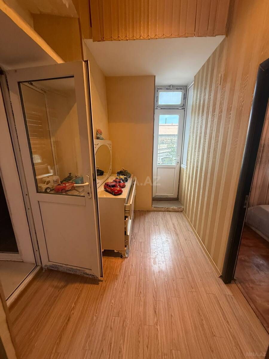 3 otaqlı Köhnə tikili, Bayıl q., Bakı