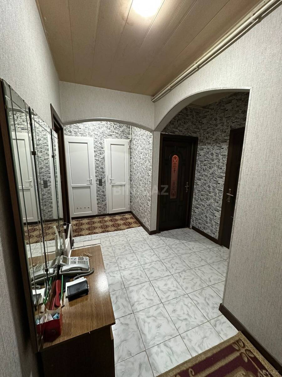 3 otaqlı Köhnə tikili, Əhmədli m., Bakı