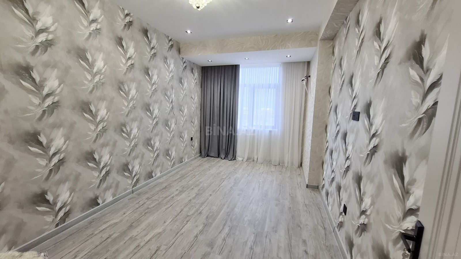 3 otaqlı Yeni tikili, Azadlıq Prospekti m., Bakı