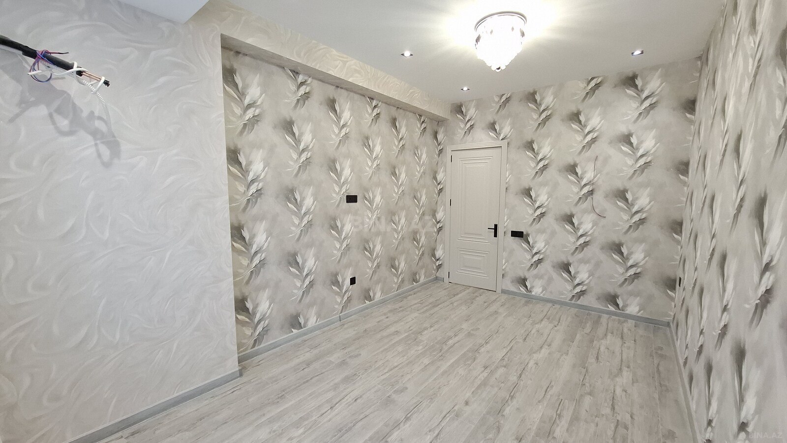3 otaqlı Yeni tikili, Azadlıq Prospekti m., Bakı