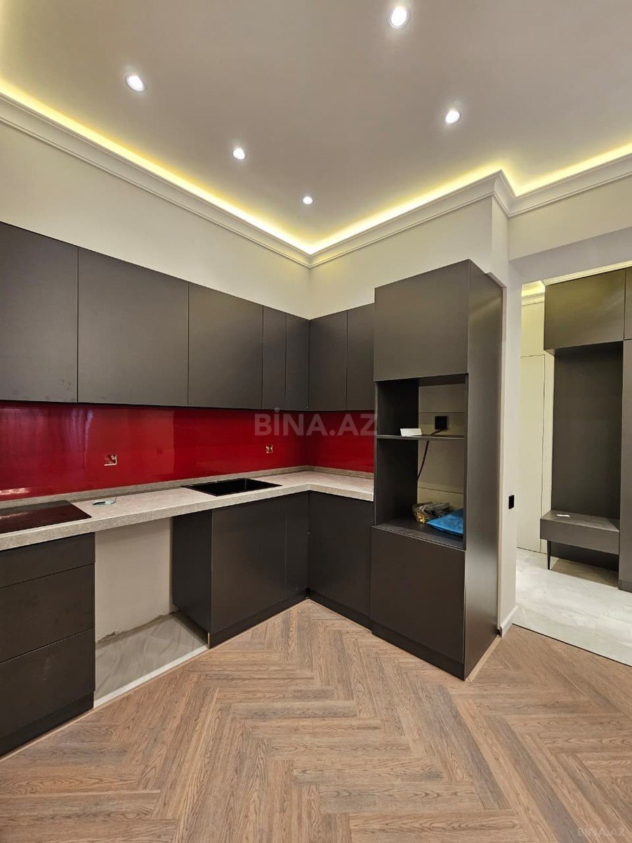 2 otaqlı Yeni tikili, Şah İsmayıl Xətai m., Bakı