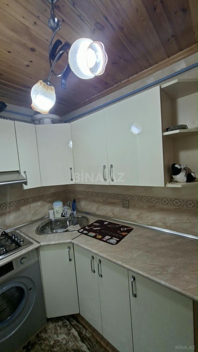 1 otaqlı Köhnə tikili, Qara Qarayev m., Bakı