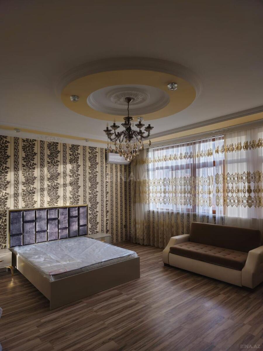 3 otaqlı Yeni tikili, Şah İsmayıl Xətai m., Bakı