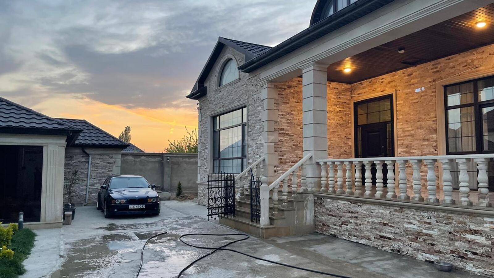 5 otaqlı Həyət evi/Bağ evi, Abşeron r., Bakı