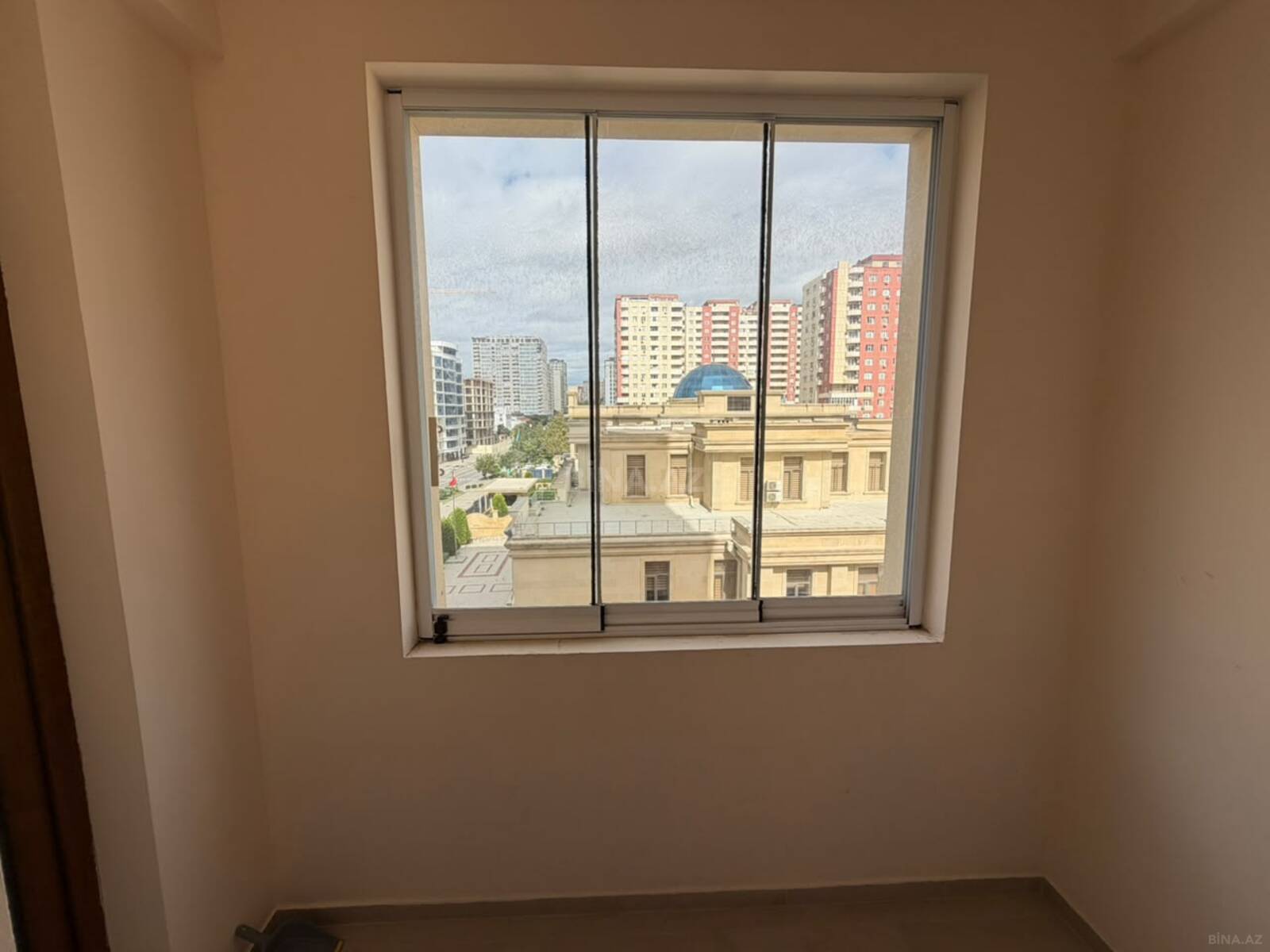 3 otaqlı Yeni tikili, Ağ şəhər q., Bakı