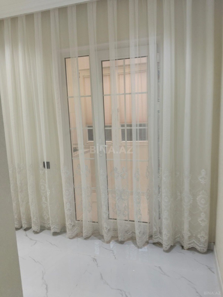 2 otaqlı Köhnə tikili, Qaraçuxur q., Bakı