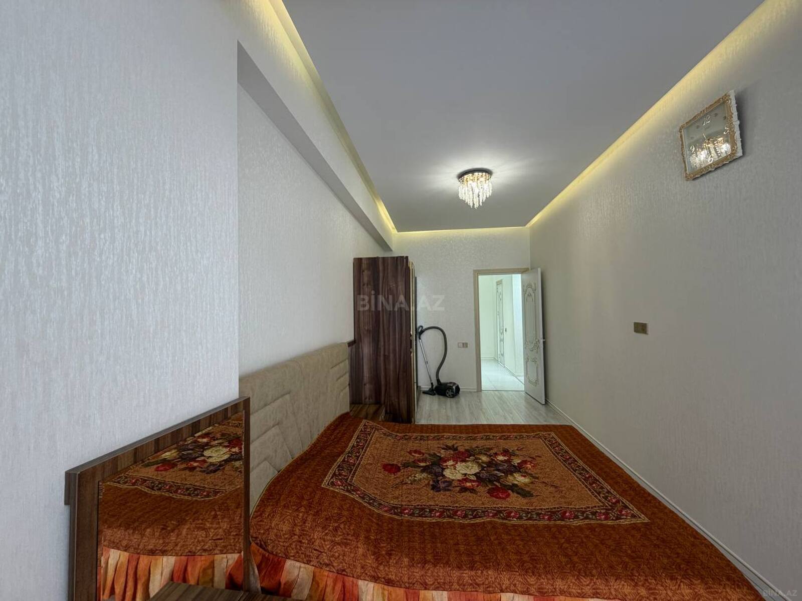 3 otaqlı Yeni tikili, Koroğlu m., Bakı