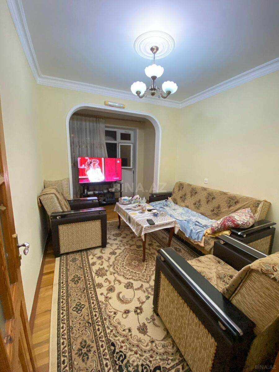 3 otaqlı Köhnə tikili, Əhmədli m., Bakı