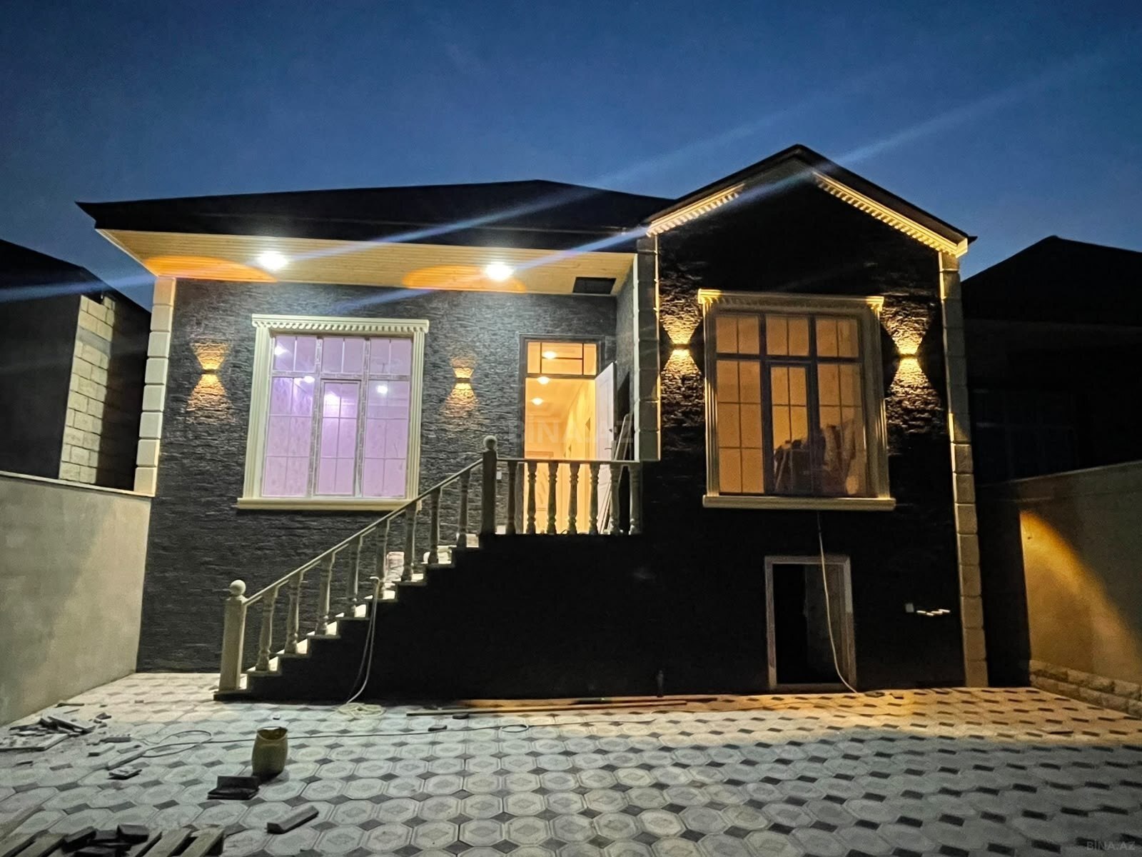 4 otaqlı Həyət evi/Bağ evi, Saray q., Bakı