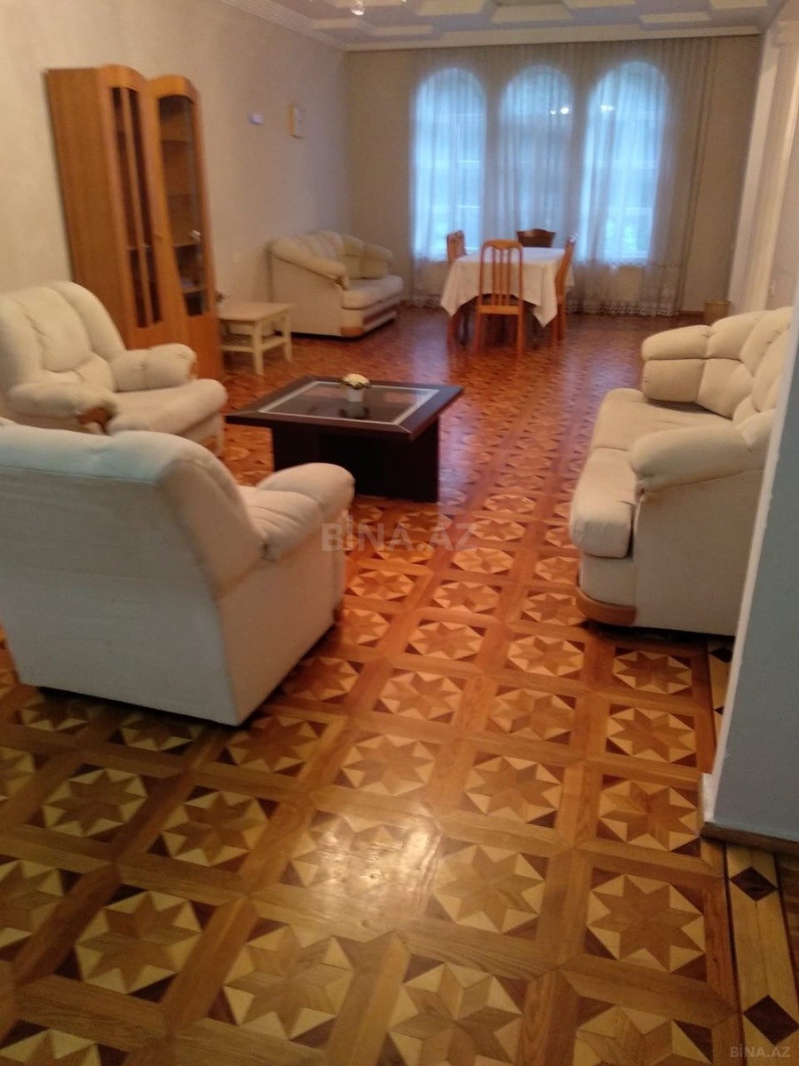 6 otaqlı Həyət evi/Bağ evi, Badamdar q., Bakı