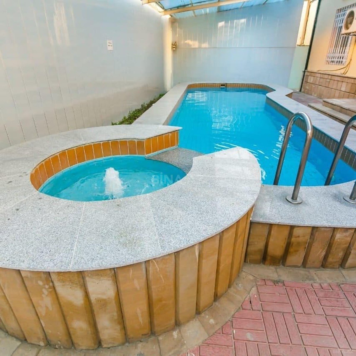 6 otaqlı Həyət evi/Bağ evi, Badamdar q., Bakı