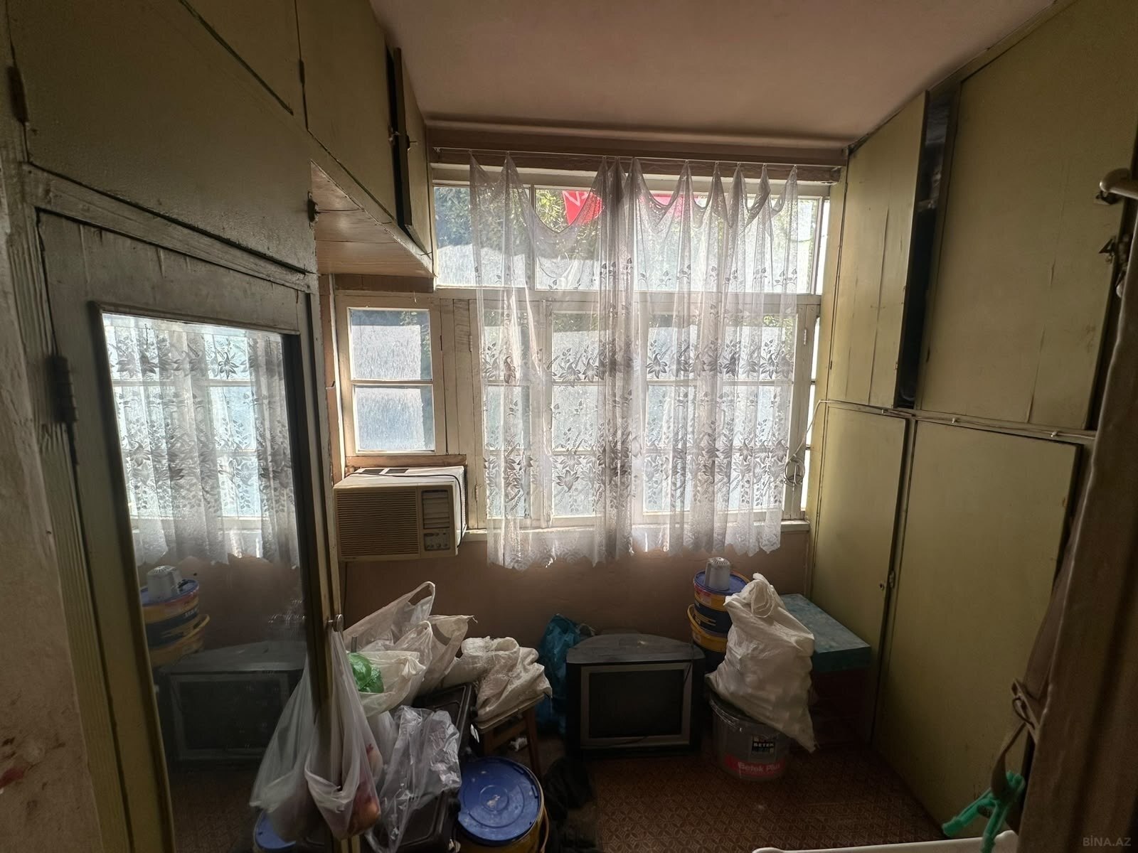 4 otaqlı Köhnə tikili, 7-ci mikrorayon q., Bakı