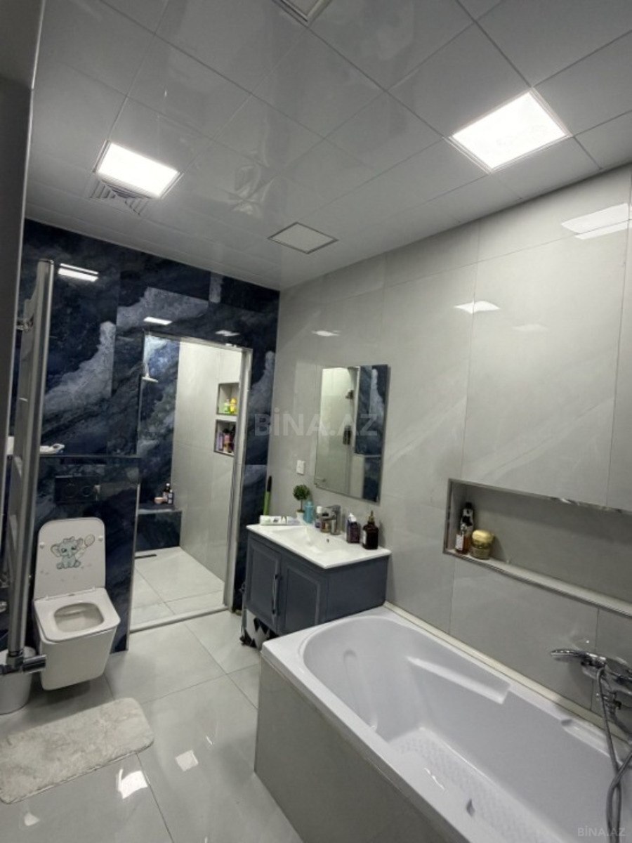 3 otaqlı Yeni tikili, 28 May m., Bakı