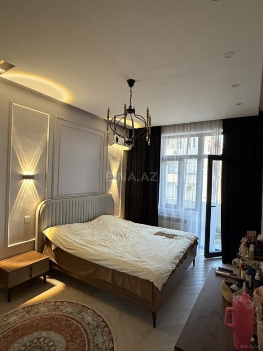 3 otaqlı Yeni tikili, 28 May m., Bakı
