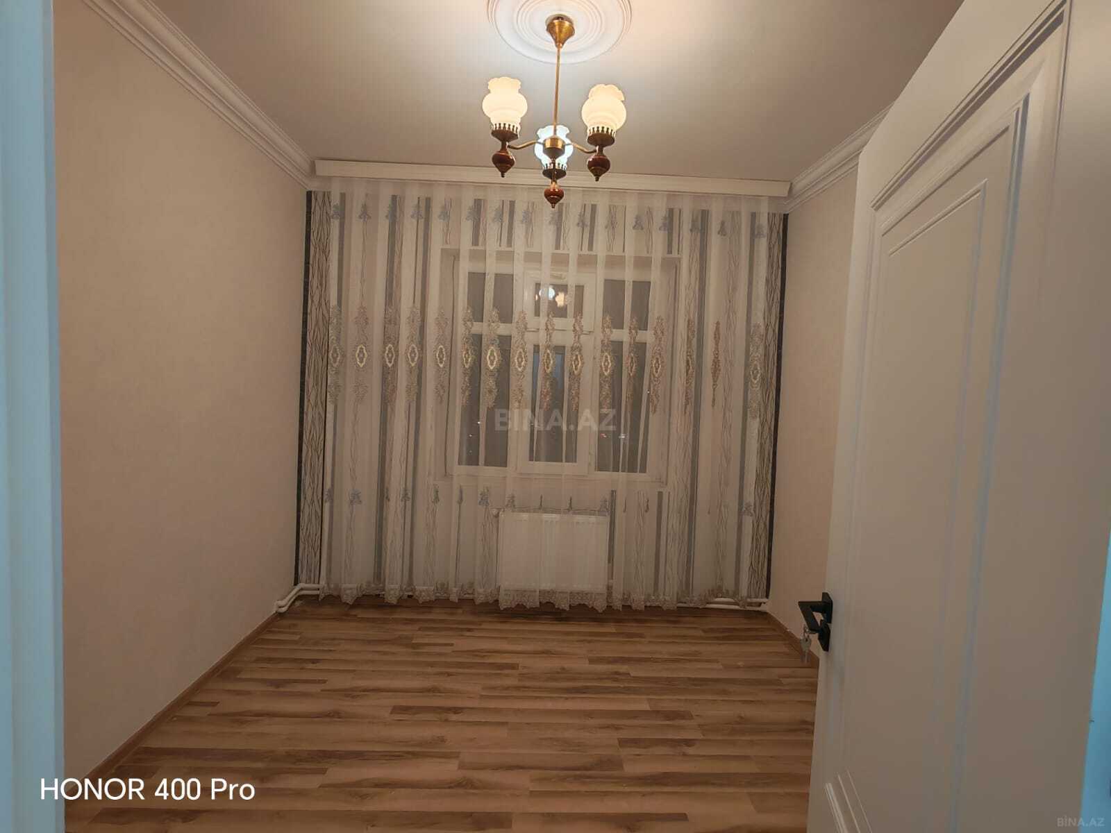 4 otaqlı Köhnə tikili, Sumqayıt