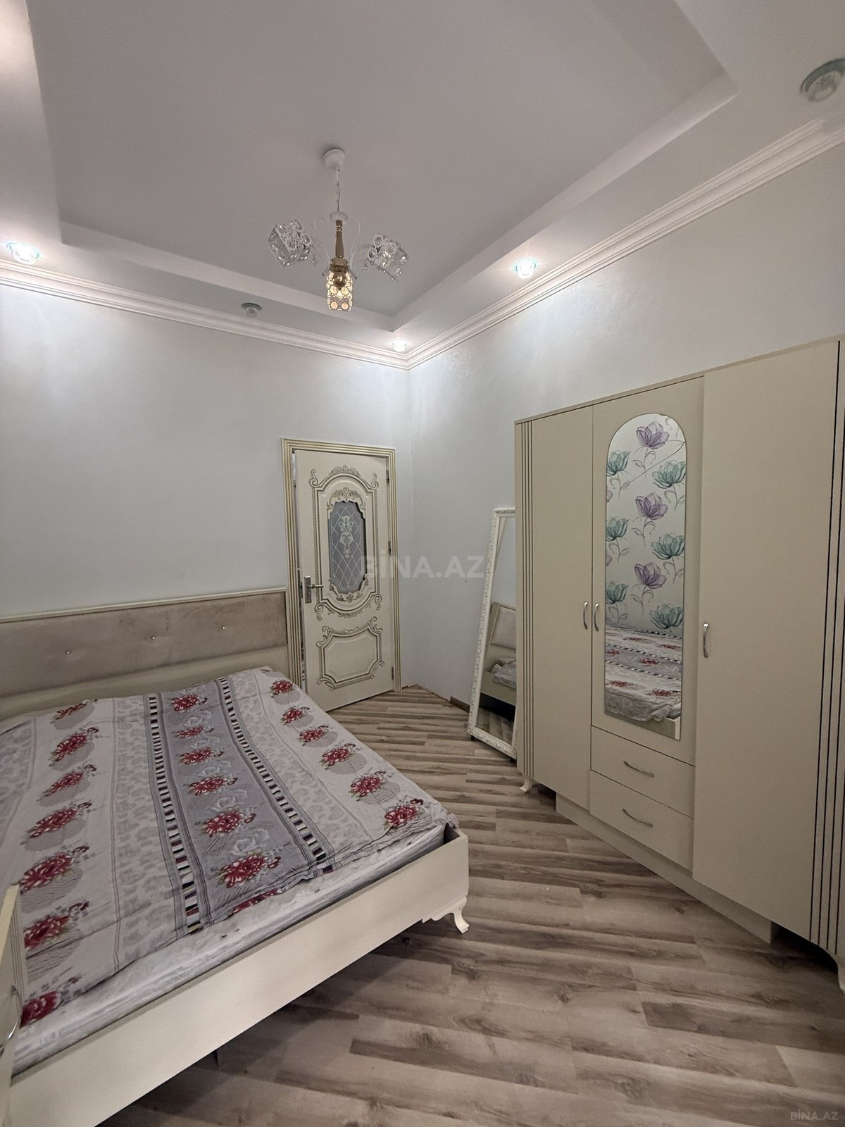 2 otaqlı Yeni tikili, Memar Əcəmi m., Bakı