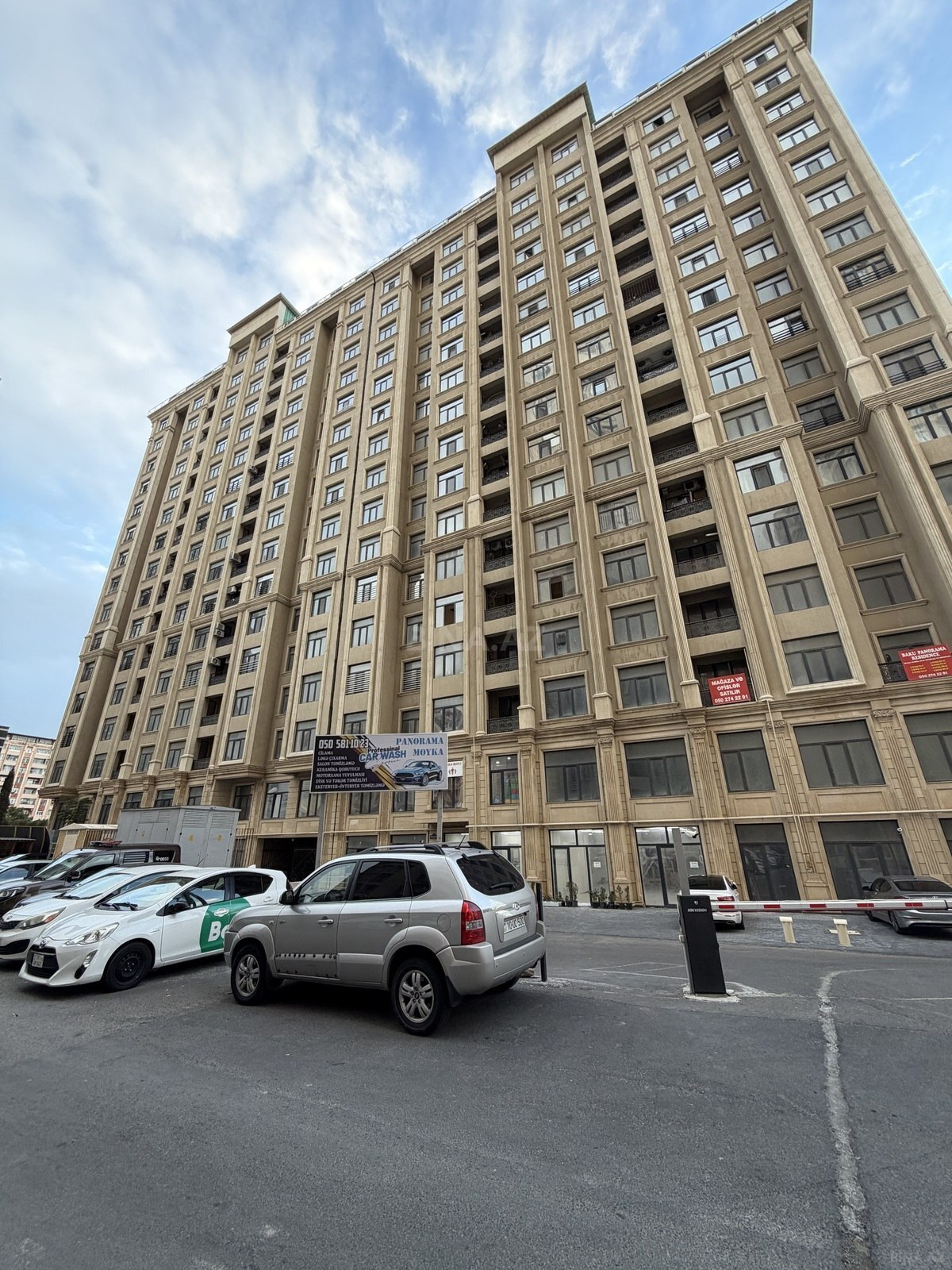 4 otaqlı Yeni tikili, Şah İsmayıl Xətai m., Bakı