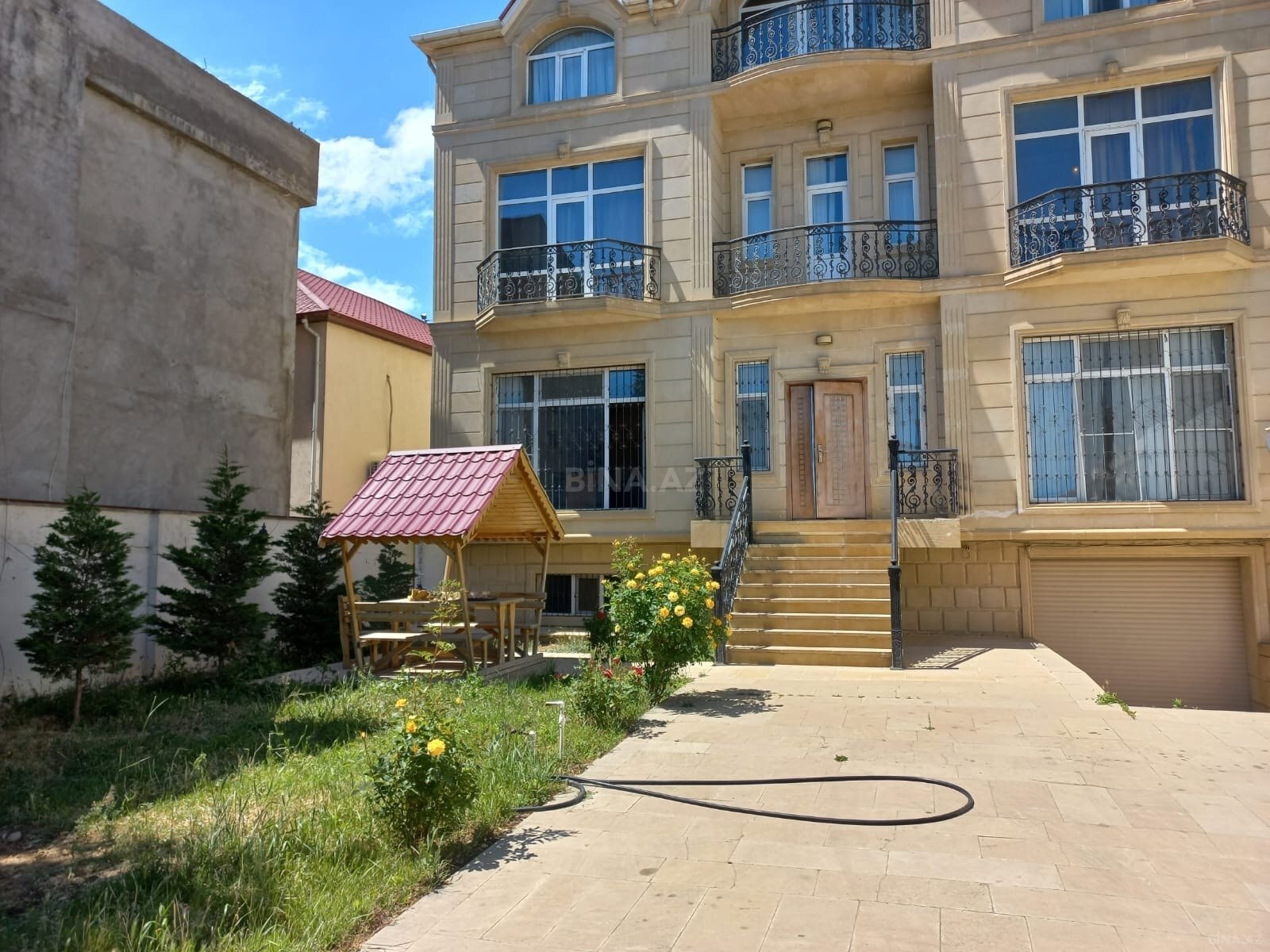 6 otaqlı Həyət evi/Bağ evi, Badamdar q., Bakı