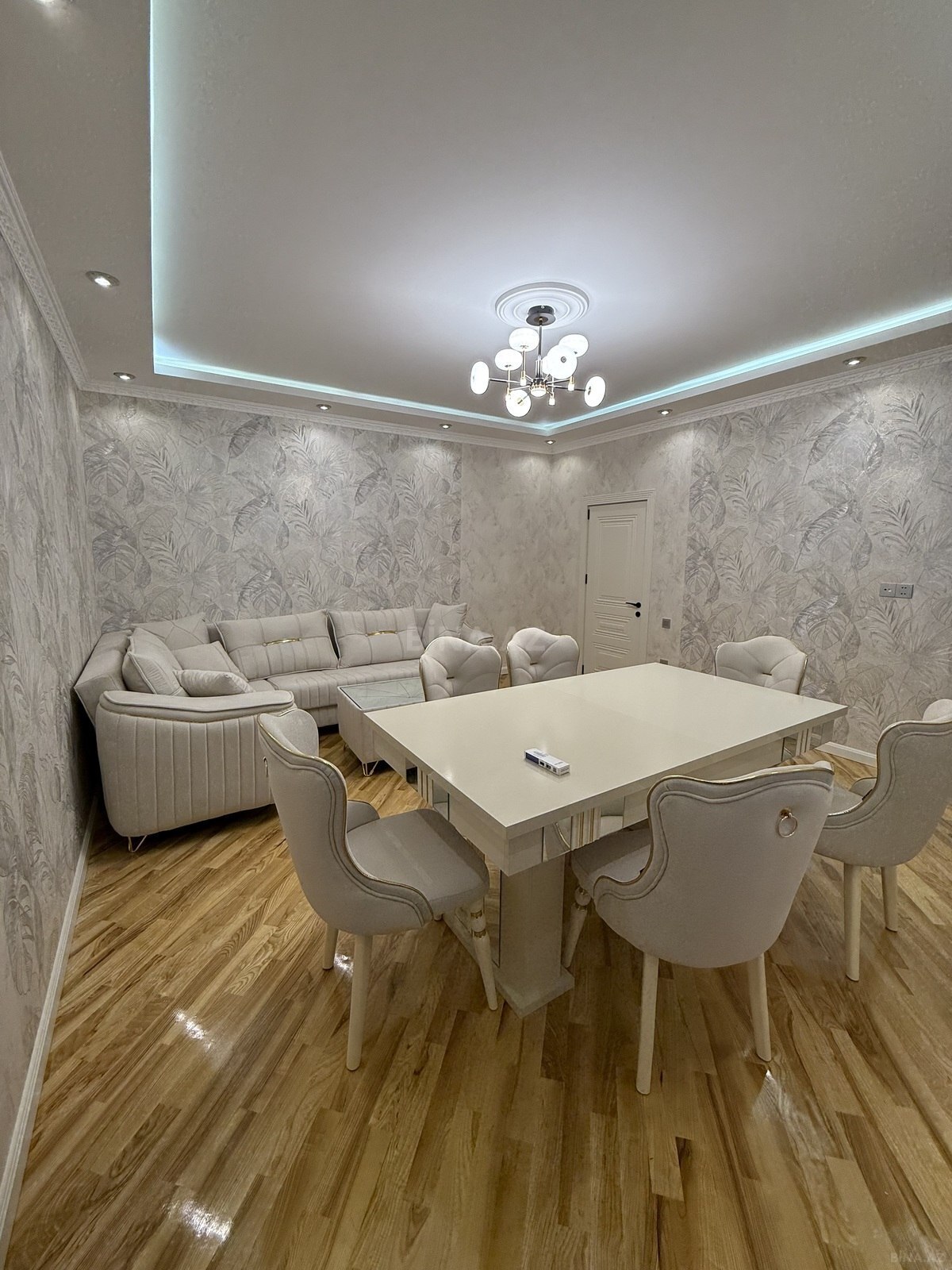 2 otaqlı Yeni tikili, Memar Əcəmi m., Bakı