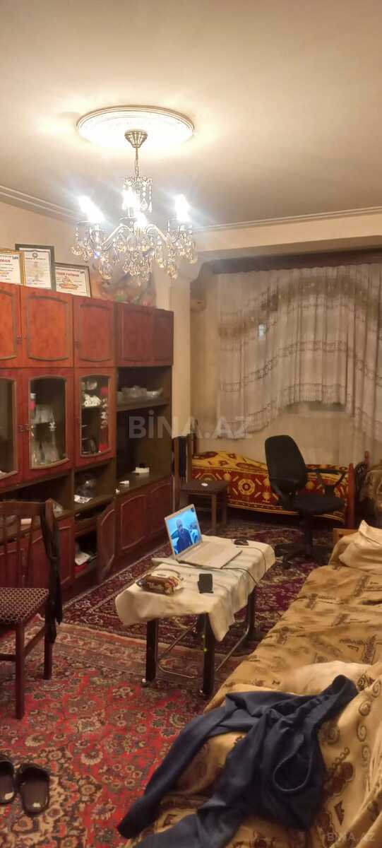 3 otaqlı Köhnə tikili, Abşeron r., Xırdalan