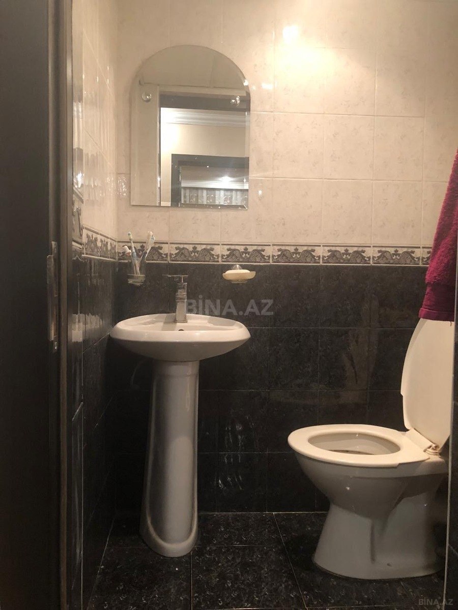 4 otaqlı Köhnə tikili, 6-cı mikrorayon q., Bakı