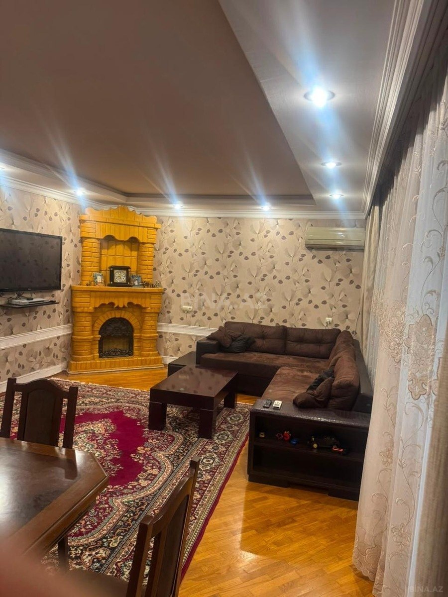 4 otaqlı Köhnə tikili, 6-cı mikrorayon q., Bakı