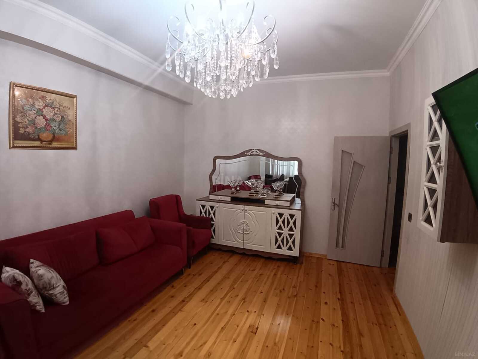 4 otaqlı Yeni tikili, Qara Qarayev m., Bakı