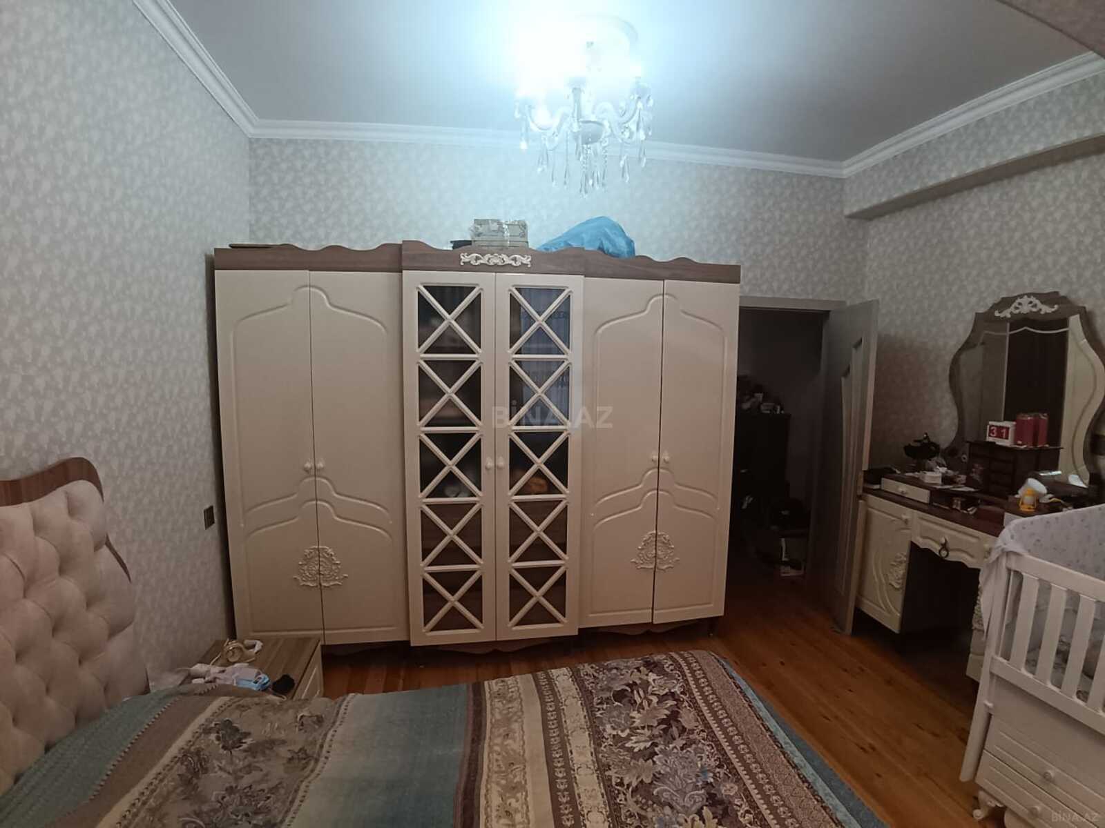 4 otaqlı Yeni tikili, Qara Qarayev m., Bakı