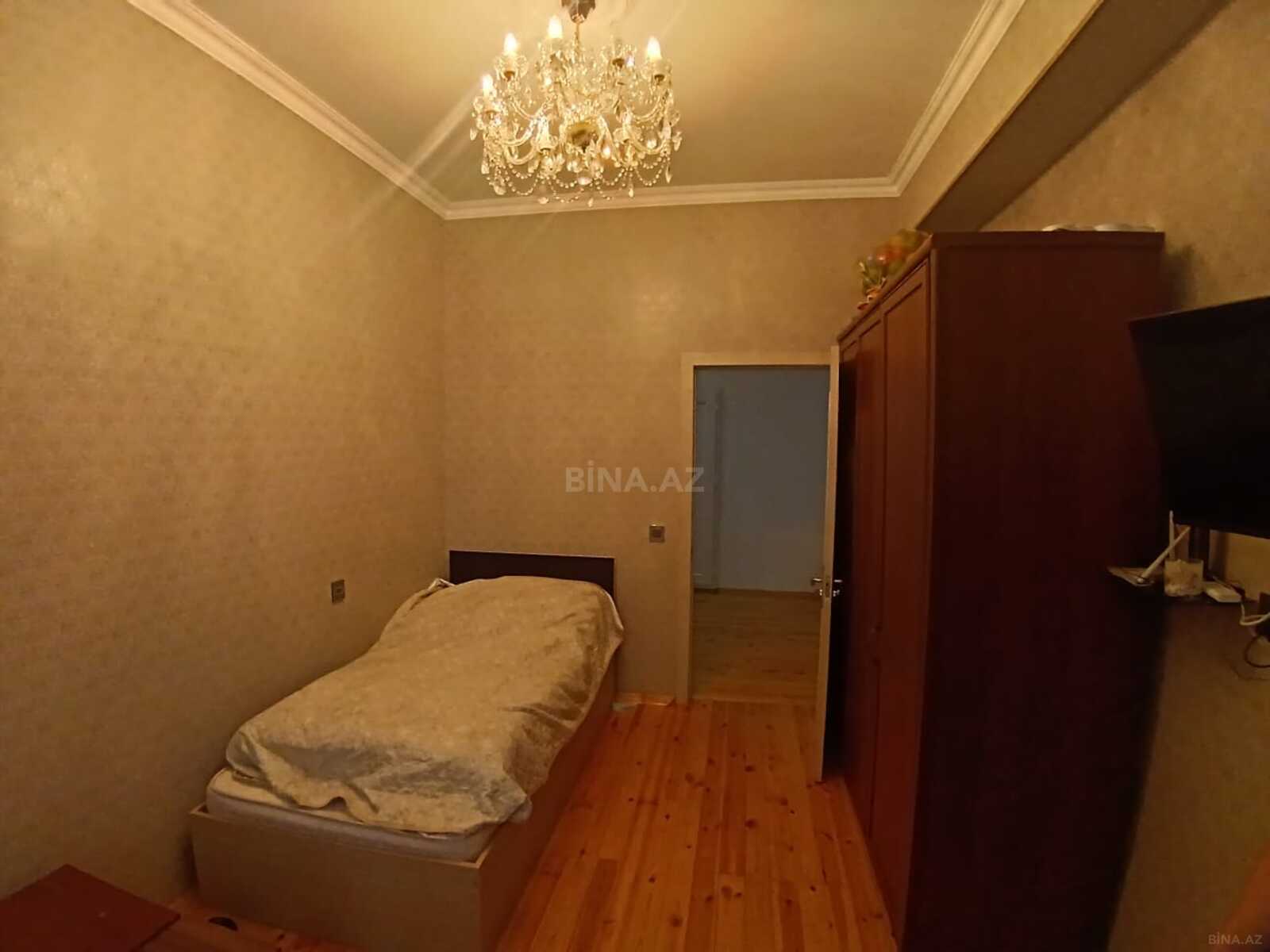 4 otaqlı Yeni tikili, Qara Qarayev m., Bakı