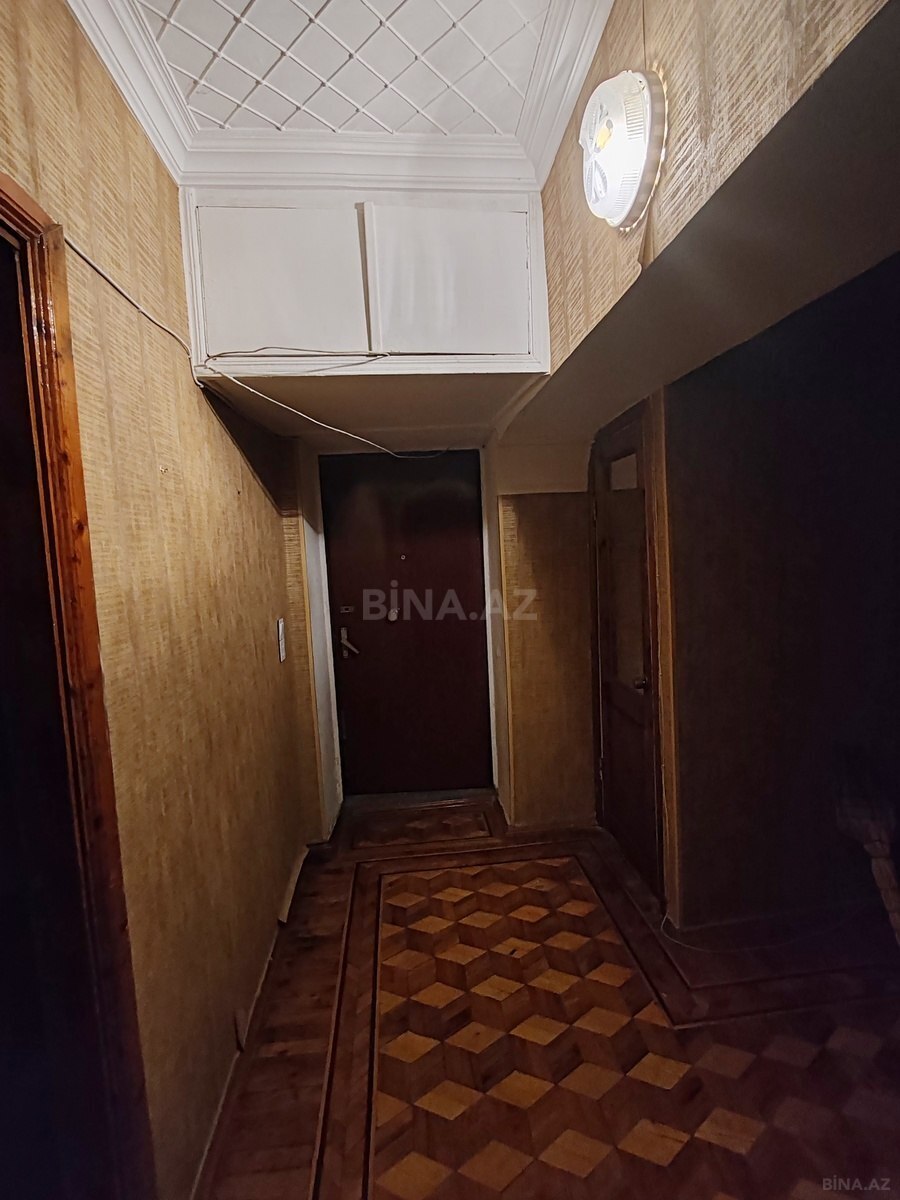 3 otaqlı Köhnə tikili, 20 Yanvar m., Bakı