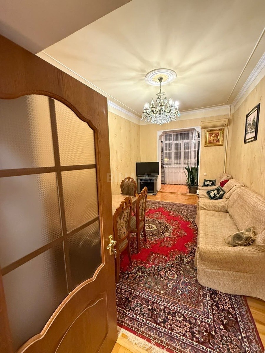 2 otaqlı Köhnə tikili, Sumqayıt