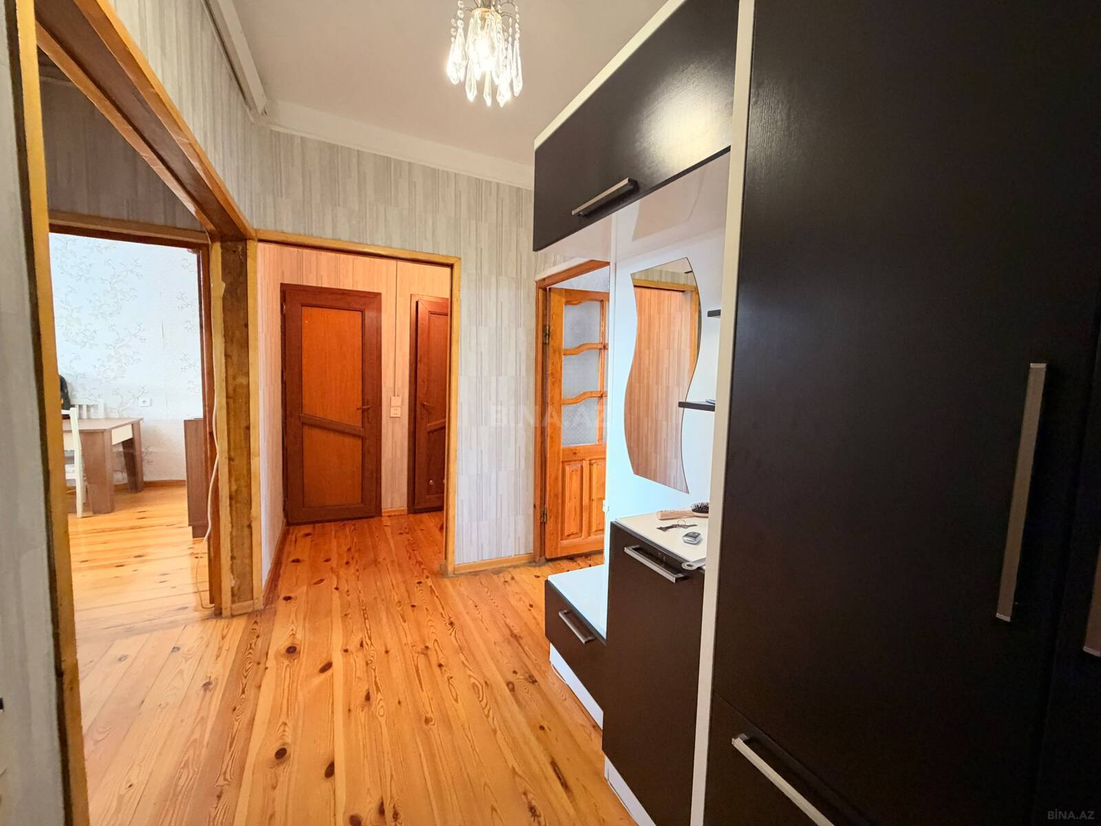 3 otaqlı Köhnə tikili, Əhmədli q., Bakı